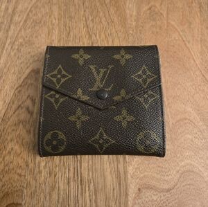 LOUIS VUITTON Elise Monogram Canvas Wallet
